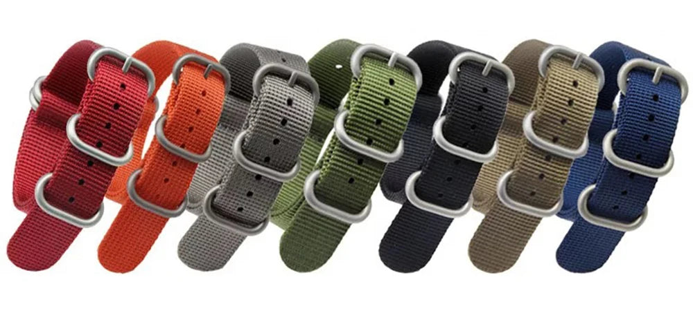 STEELDIVE SD1975 Mens Automatic Watches Men Dive Watch 300m Waterproof Mechanical Wristwatch C3 Luminous Clock Sapphire Mirror