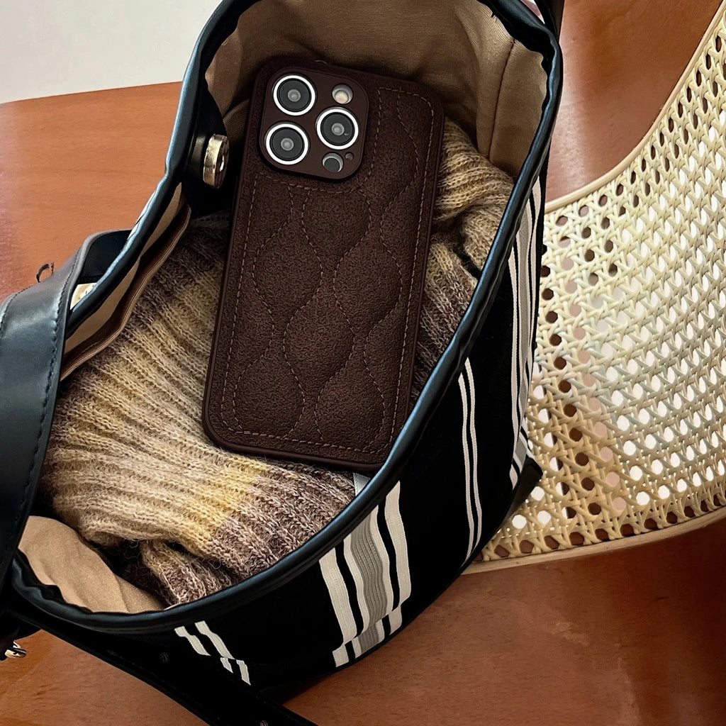 Retro Brown Water Ripple The Puffer Shockproof Protective Phone Cover Case for iPhone 17 16 15 14 13 12 11 Pro Max 17Air