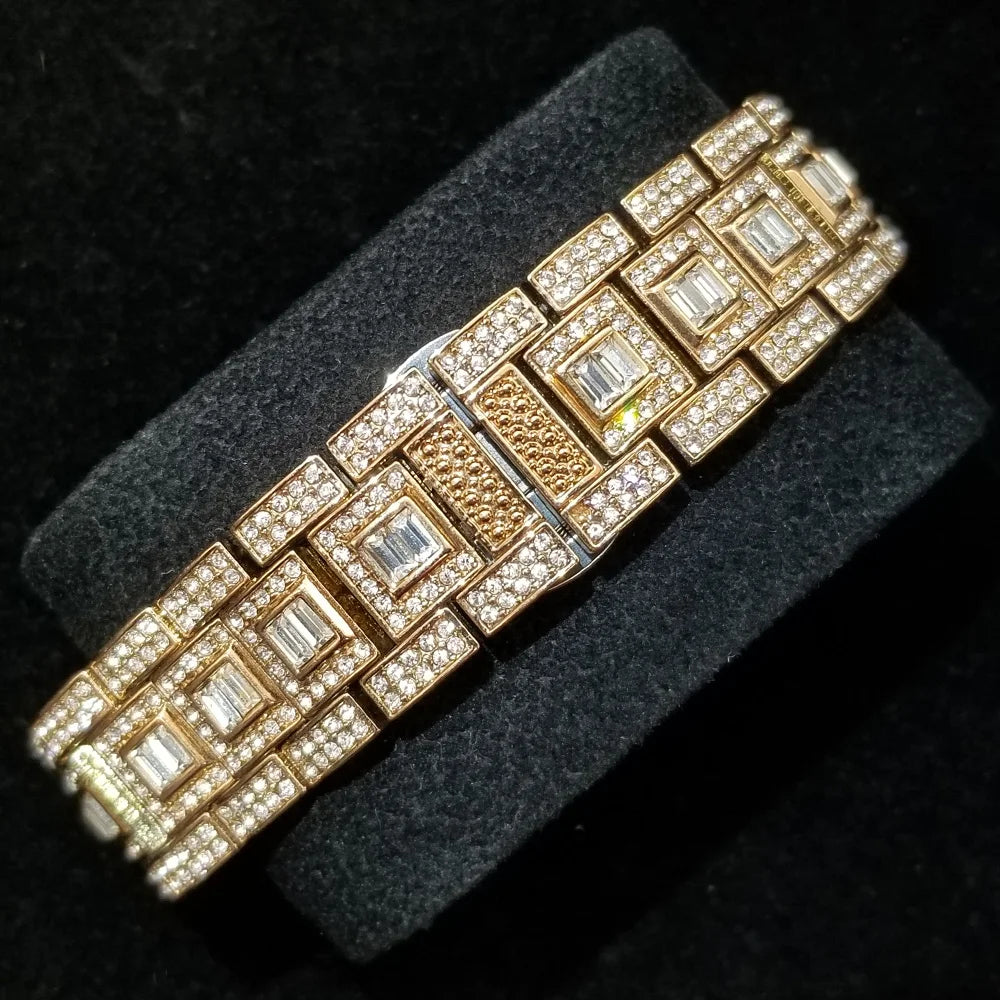 Diamond Wristwatch For Men Luxury 18K Gold Plated Quartz Watches Day Date Nightclub Party Watch Unisex Rapper Jewelry