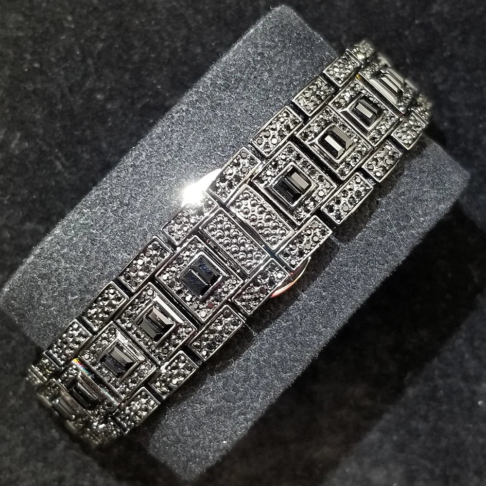 Diamond Wristwatch For Men Luxury 18K Gold Plated Quartz Watches Day Date Nightclub Party Watch Unisex Rapper Jewelry